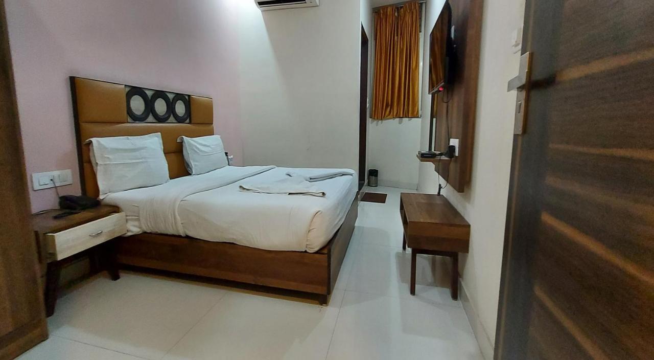 Hotel Reeve Inn Jaipur Eksteriør billede