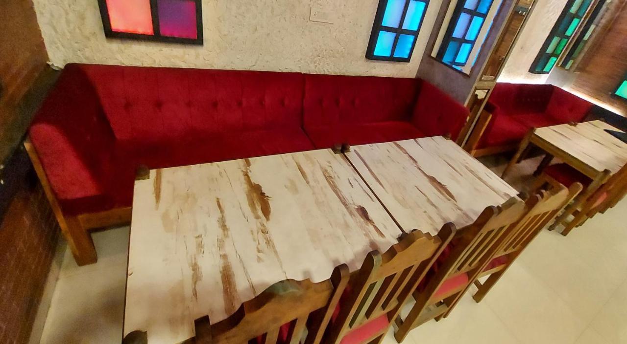 Hotel Reeve Inn Jaipur Eksteriør billede