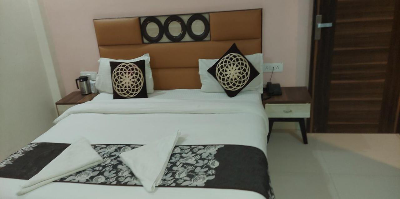 Hotel Reeve Inn Jaipur Eksteriør billede